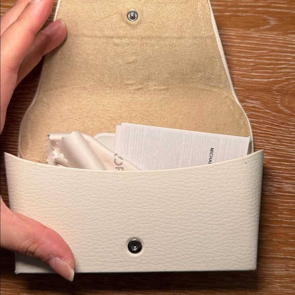 Michael Kors Aviator Sunglasses- Lon MK 1021 (rose gold) - Picture 9 of 10